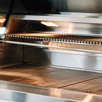 American Made Grills Estate 30-Inch Built-In Gas Grill — manufacturer view 4