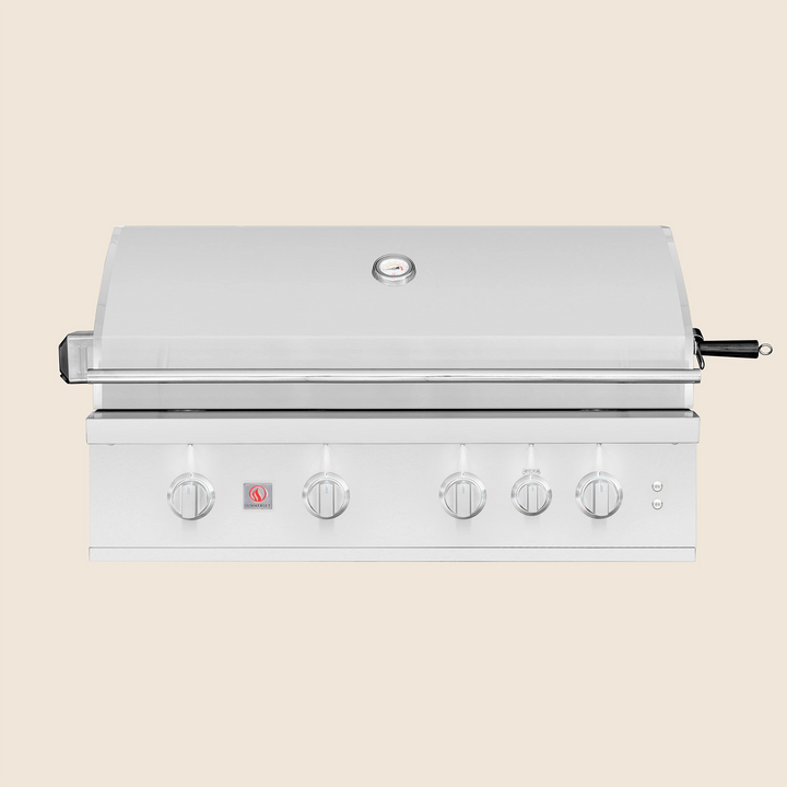 Summerset TRL Pro 40-Inch Built-In Gas Grill — lid closed, manufacturer photograph
