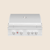Summerset Sizzler Pro 32-Inch Built-In Gas Grill — lid closed, manufacturer photograph