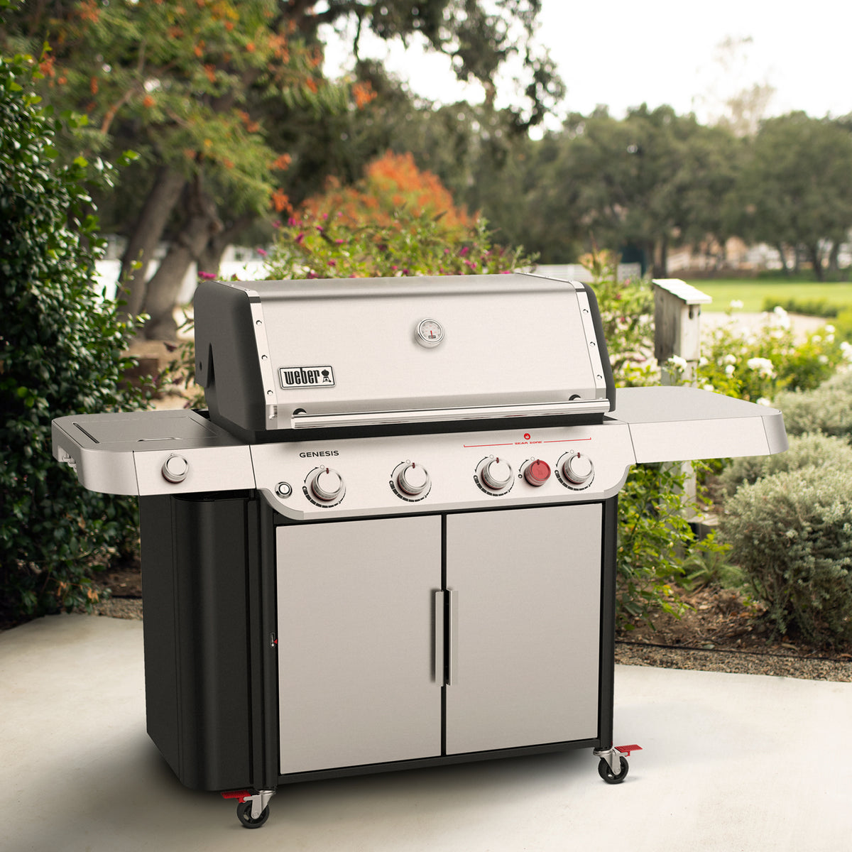 Genesis S-435 Gas Grill