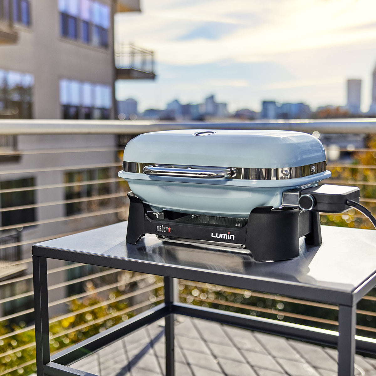 Lumin Compact Electric Grill - Ice Blue