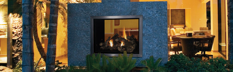 Superior DRT63ST see-through gas fireplace indoor/outdoor lifestyle room scene hero banner