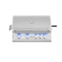 SunFire 32″ Built-In Gas Grill — Natural Gas or Propane — manufacturer product photograph; installation finishes and separately sold components may be shown