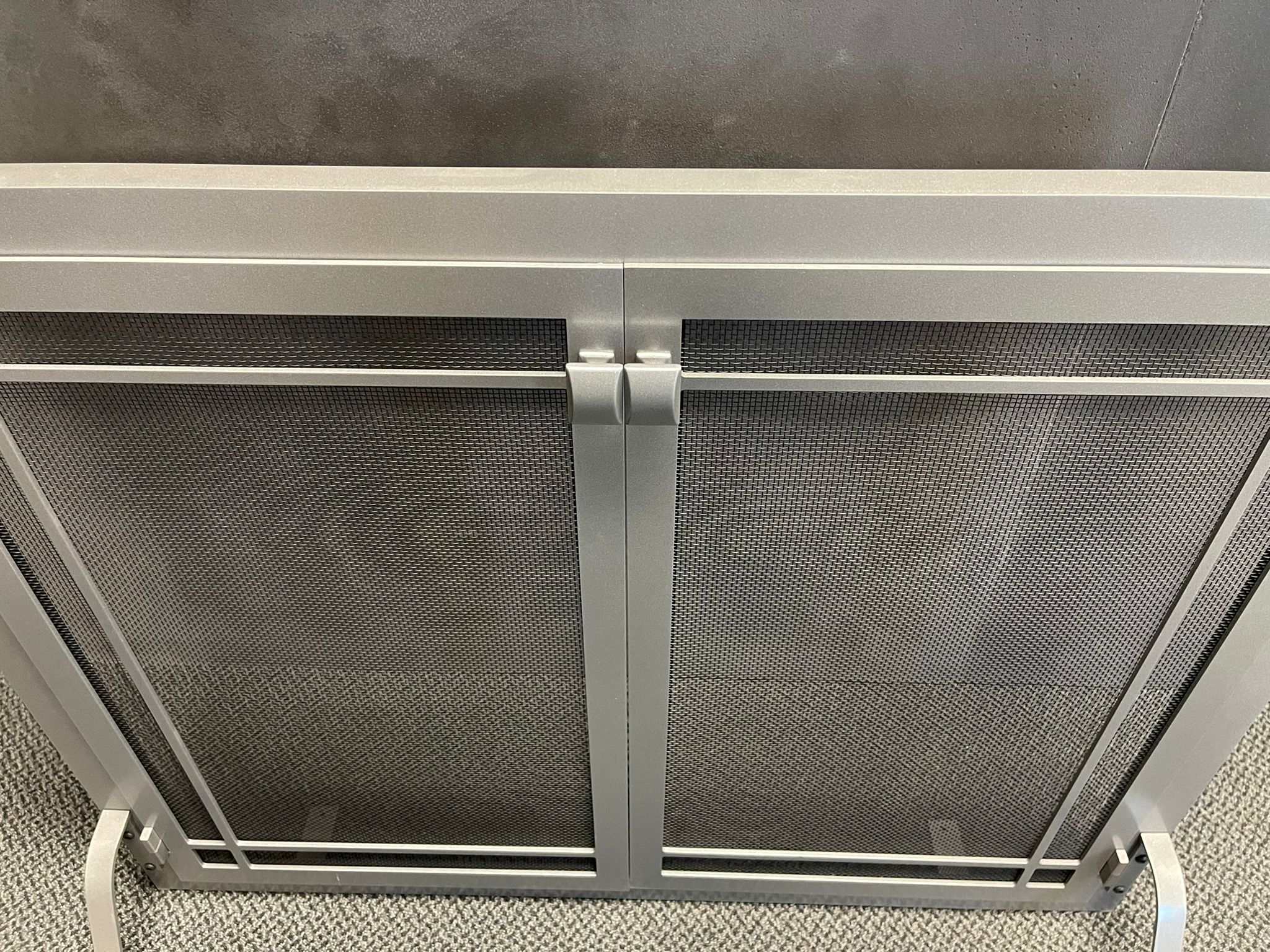 Fireplace Screen with Operable Doors Custom Size 21 Finishes - Carolina - ExceptionalFire